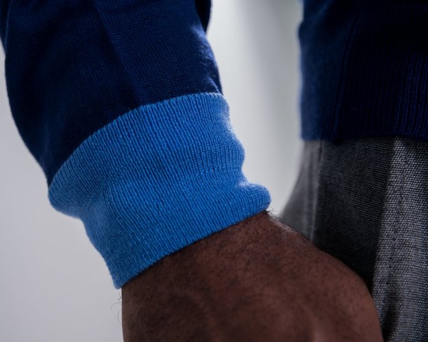 Men's merino wool V-neck sweater blue/light blue Merino.Live - Size: S