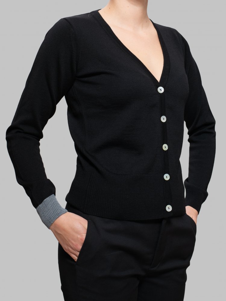 Business casual button up cardigan Merino.live